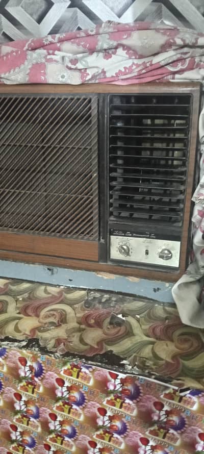 window AC national