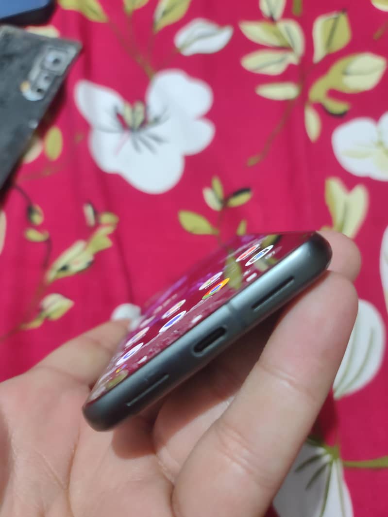 google pixel 8 6