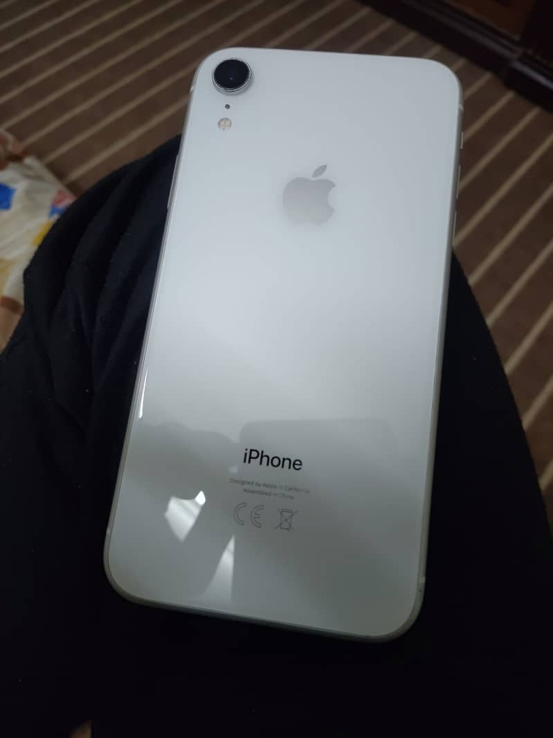 iPhone 0