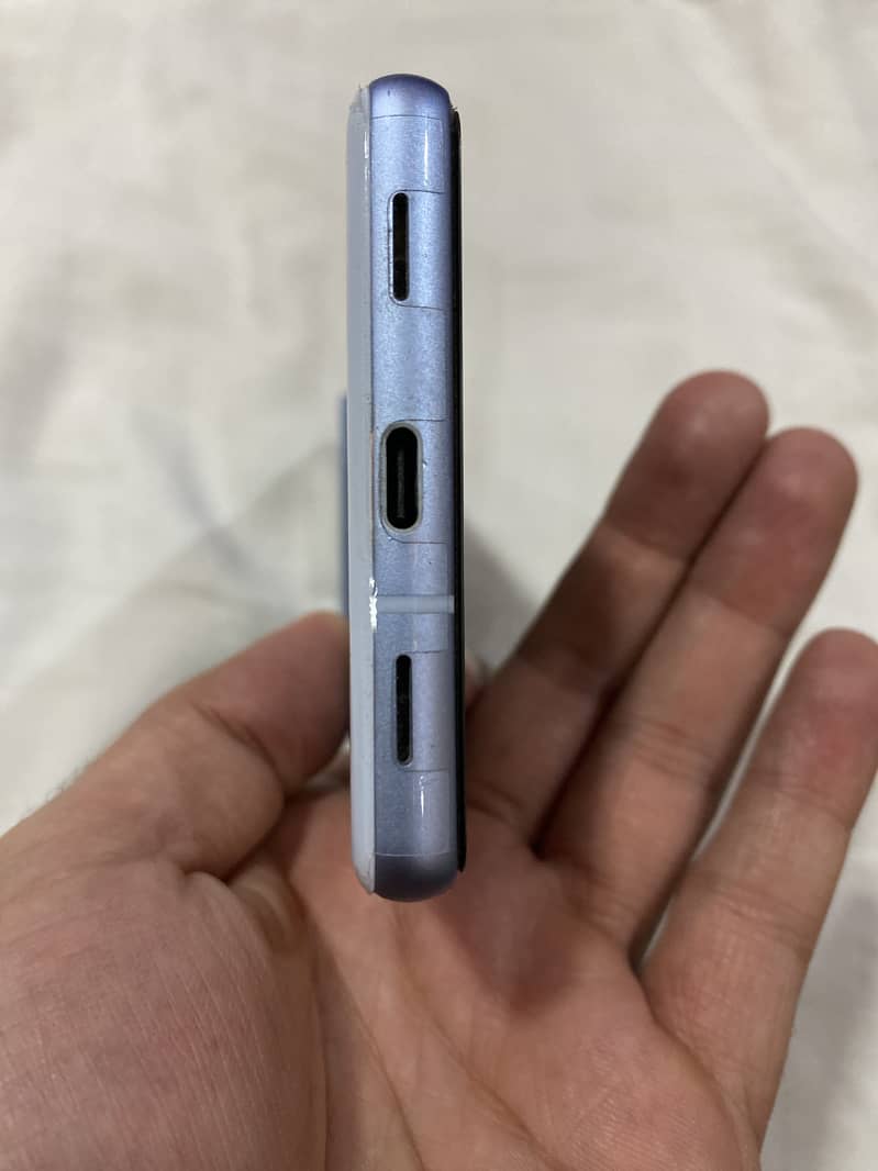 Google Pixel 7a 4