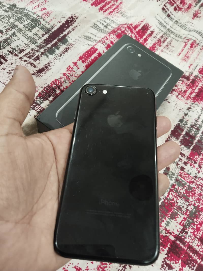 Apple iPhone 7 5