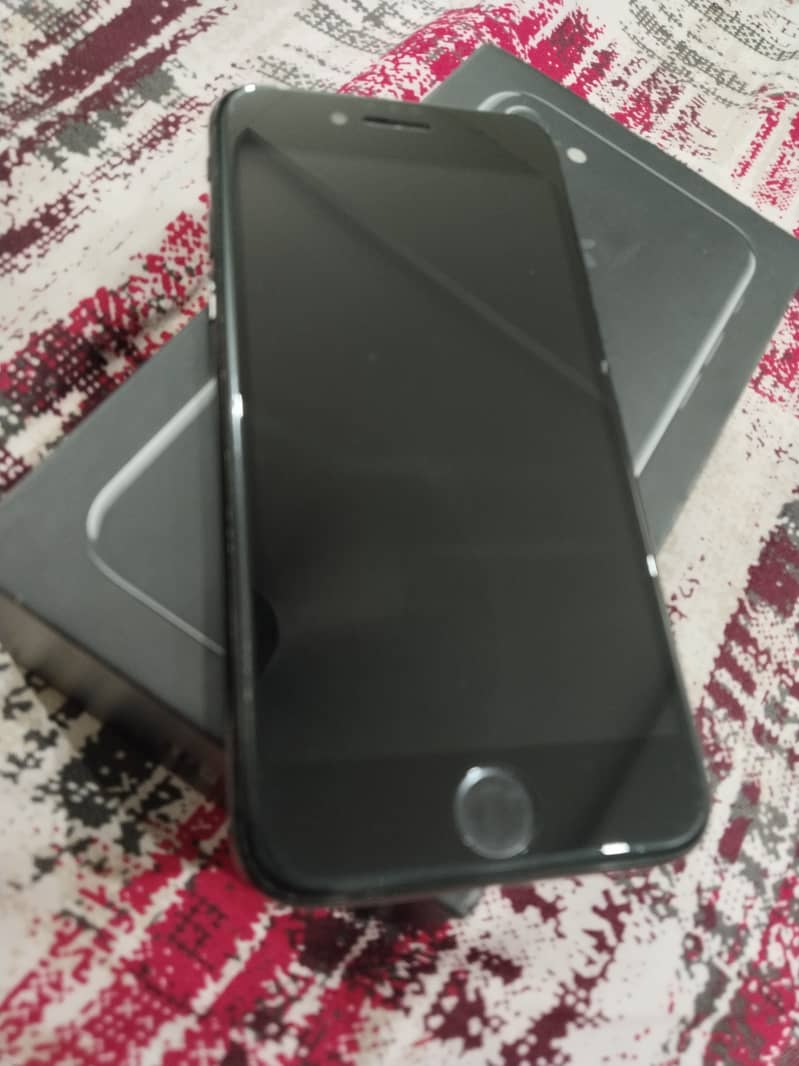 Apple iPhone 7 6
