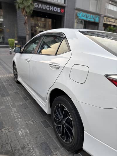 Toyota Corolla Altis grande 2024