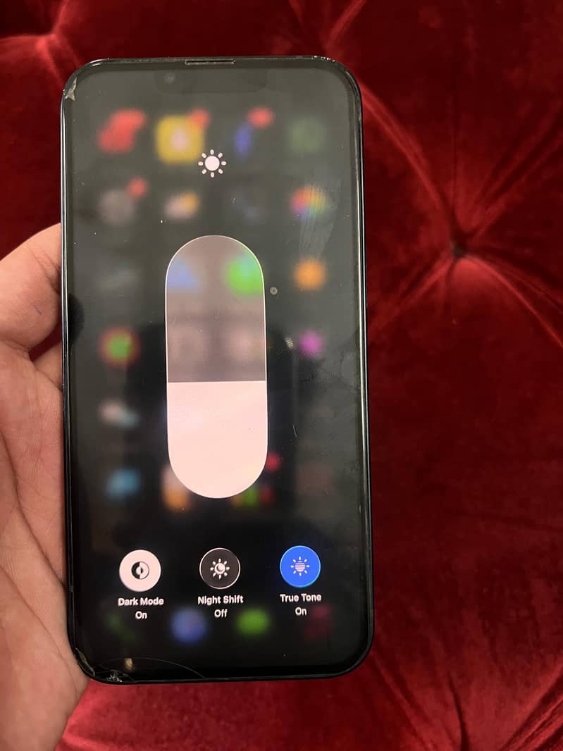 Apple iPhone 13 7