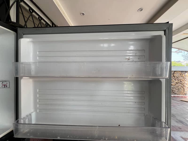 Dawlance fridge 6