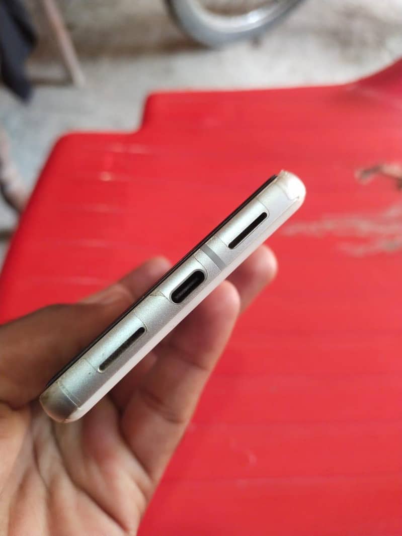 Google Pixel 7 3