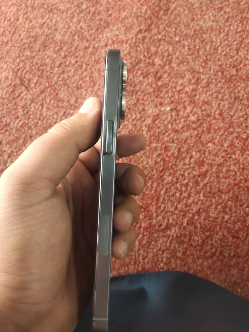 iphone 13 pro max 5