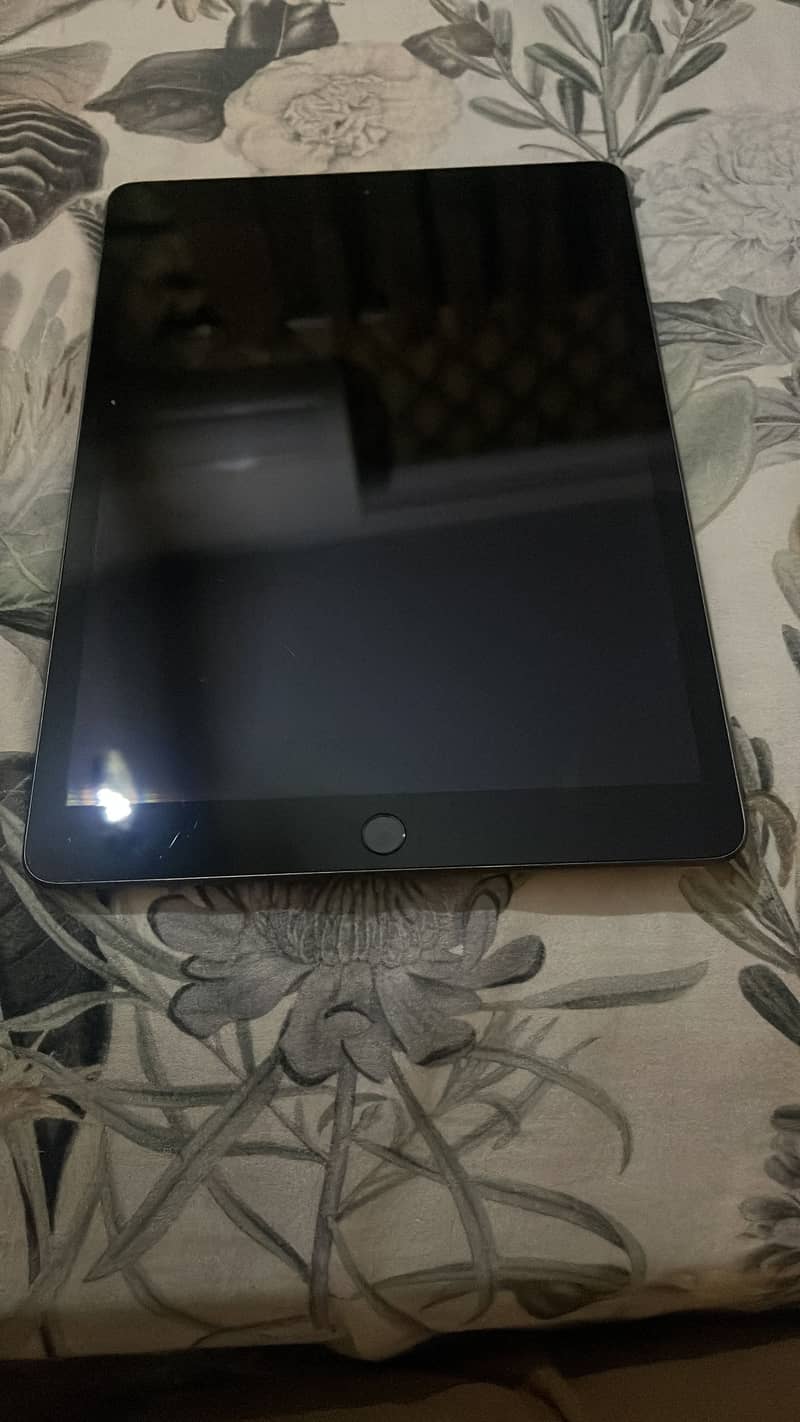 Ipad 7 generation 1