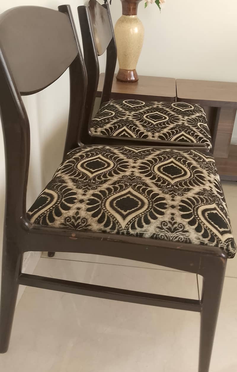 dining table 0