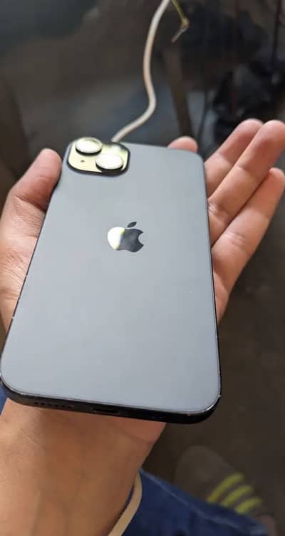 Apple iPhone 15