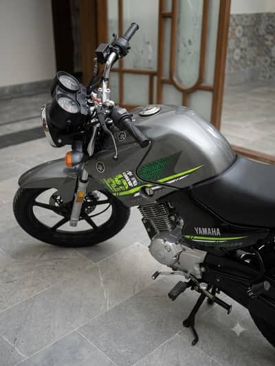 Yamaha YBR G 2023 Top Variant | 22k km