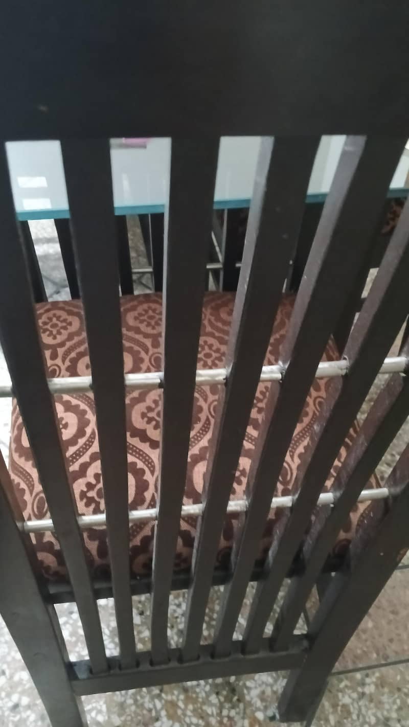 6 seater Dining table 2