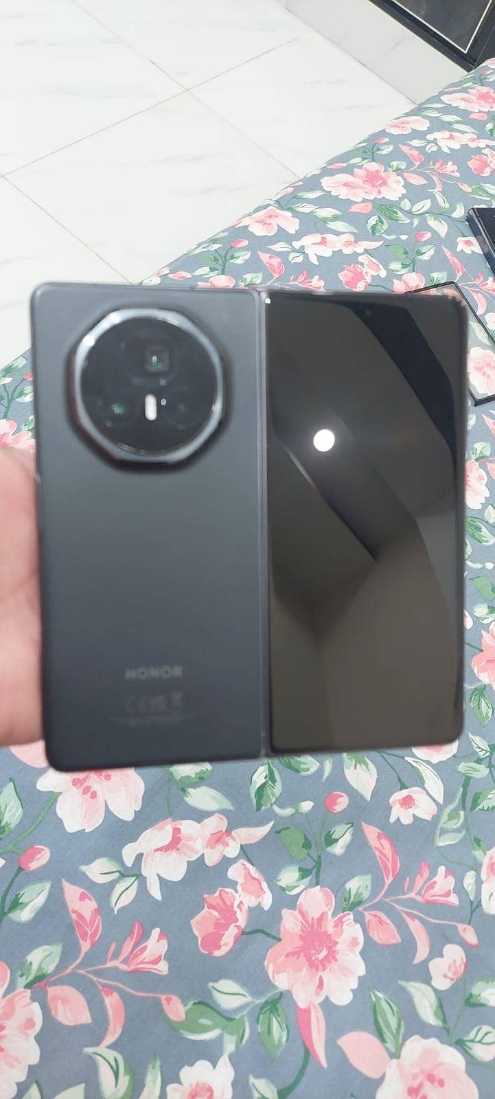 Honor Magic V3 11