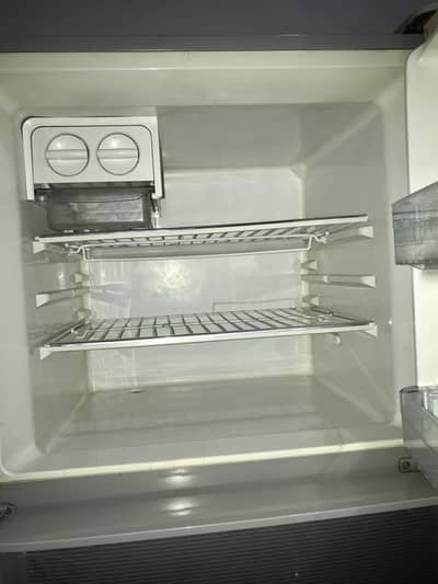Haire refrigerator