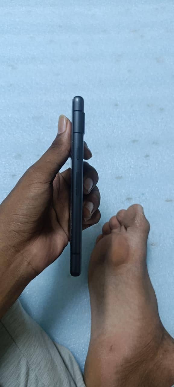Google Pixel 7a 3