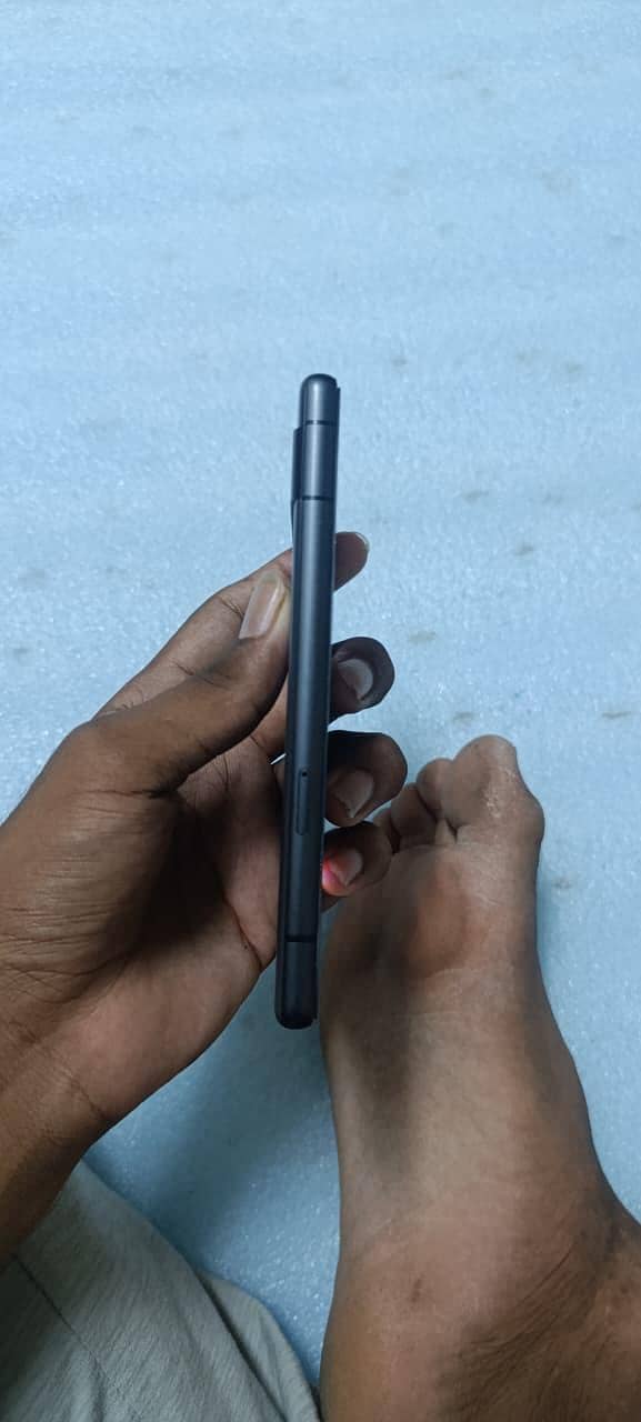 Google Pixel 7a 4