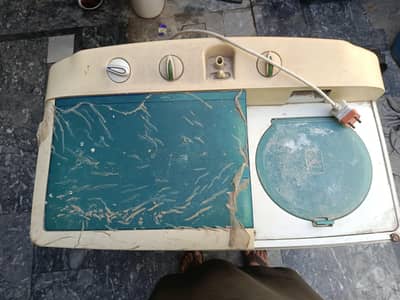 DAWLANCE WASHING MACHINE