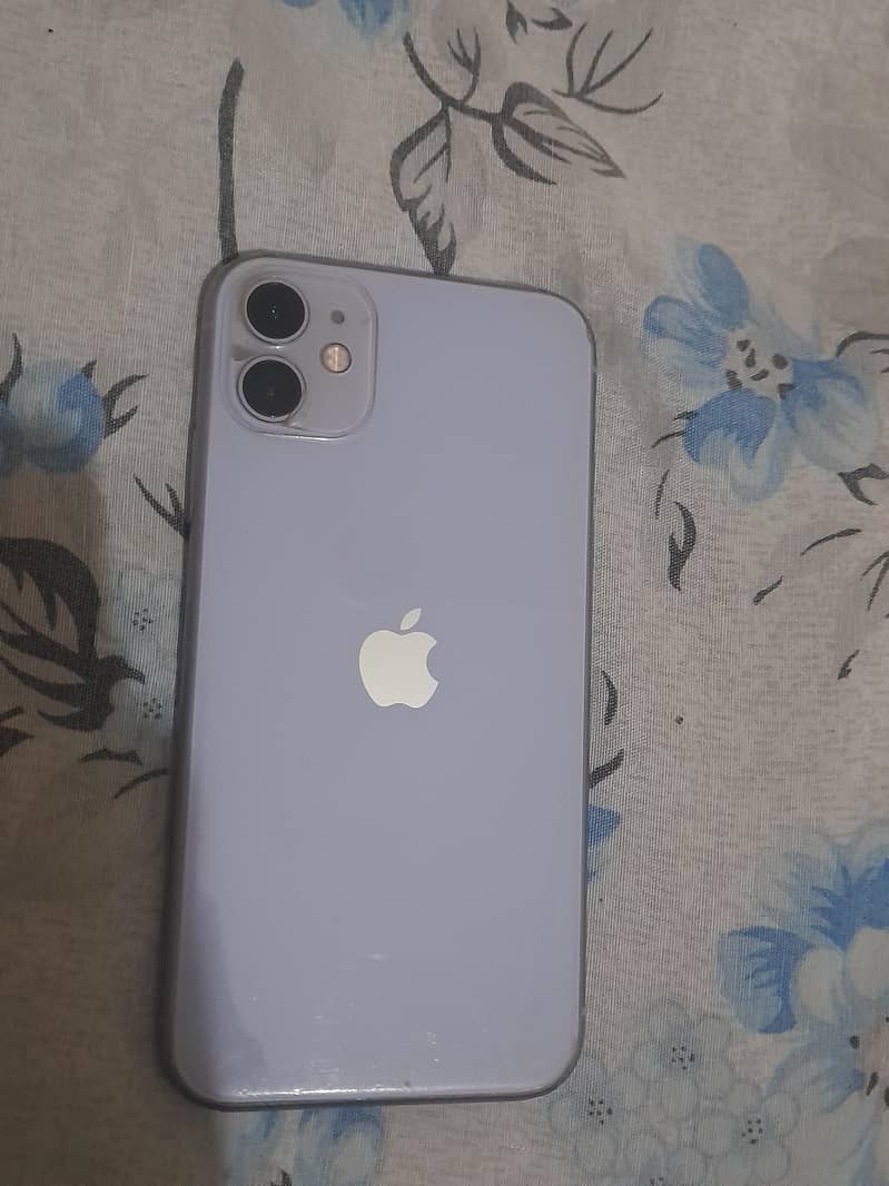 Apple iPhone 11 3