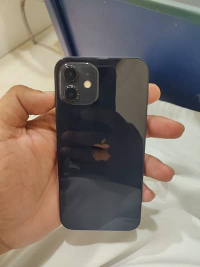 Apple iPhone 12