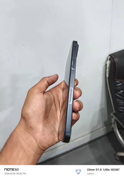 Apple iPhone 15 plus