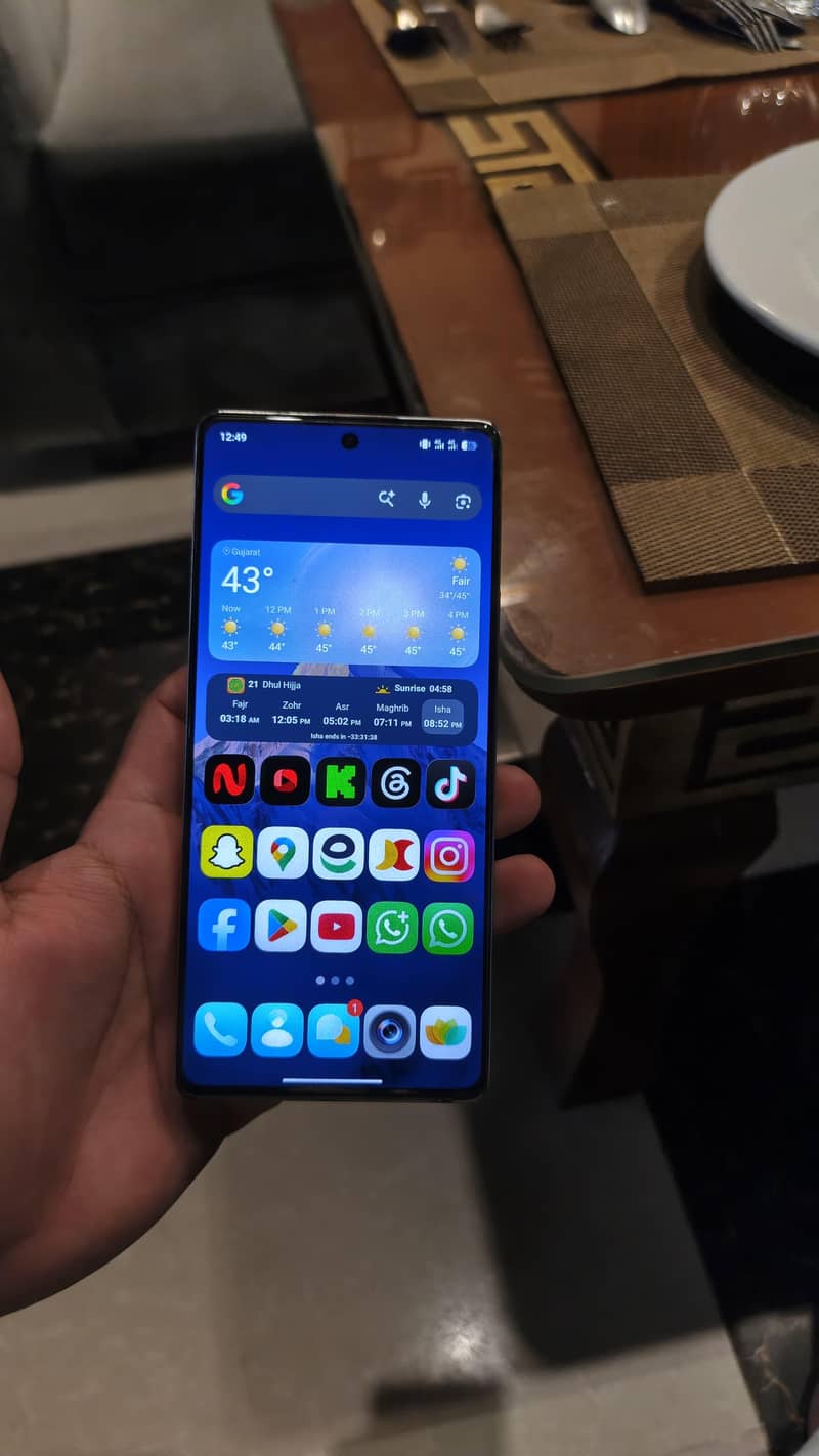 Infinix Note 40 1