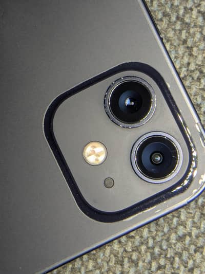 Apple iPhone 12 Factory Unlock exchange possible