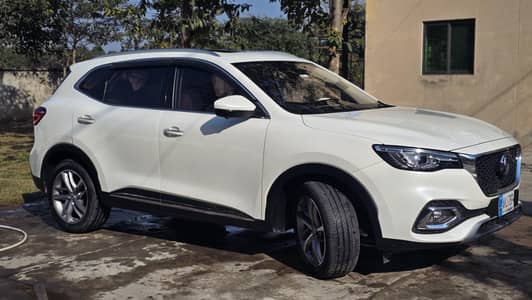 MG HS 2021