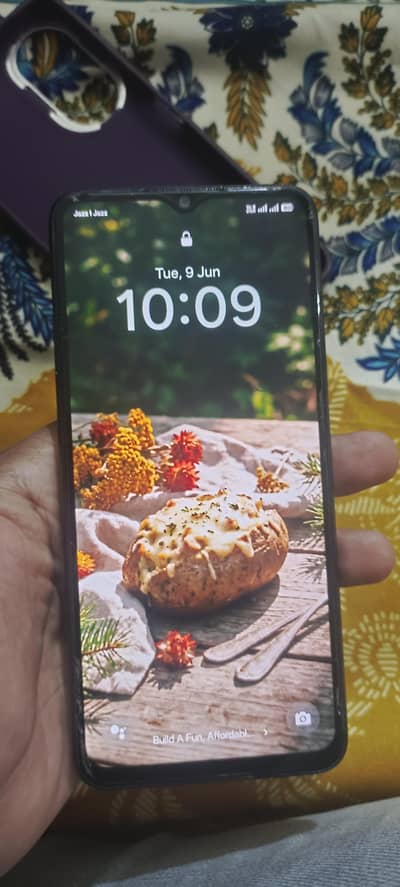 OPPO A18