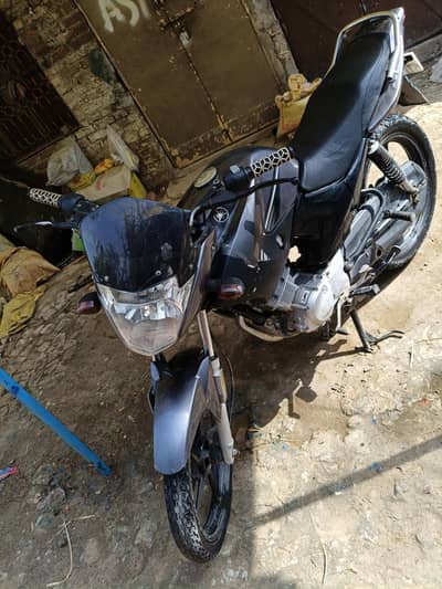 Yamaha ybr 125 condition 10by 8