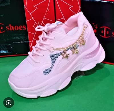 gils sneaker sell size 8