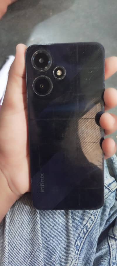 Infinix Hot 30 Play