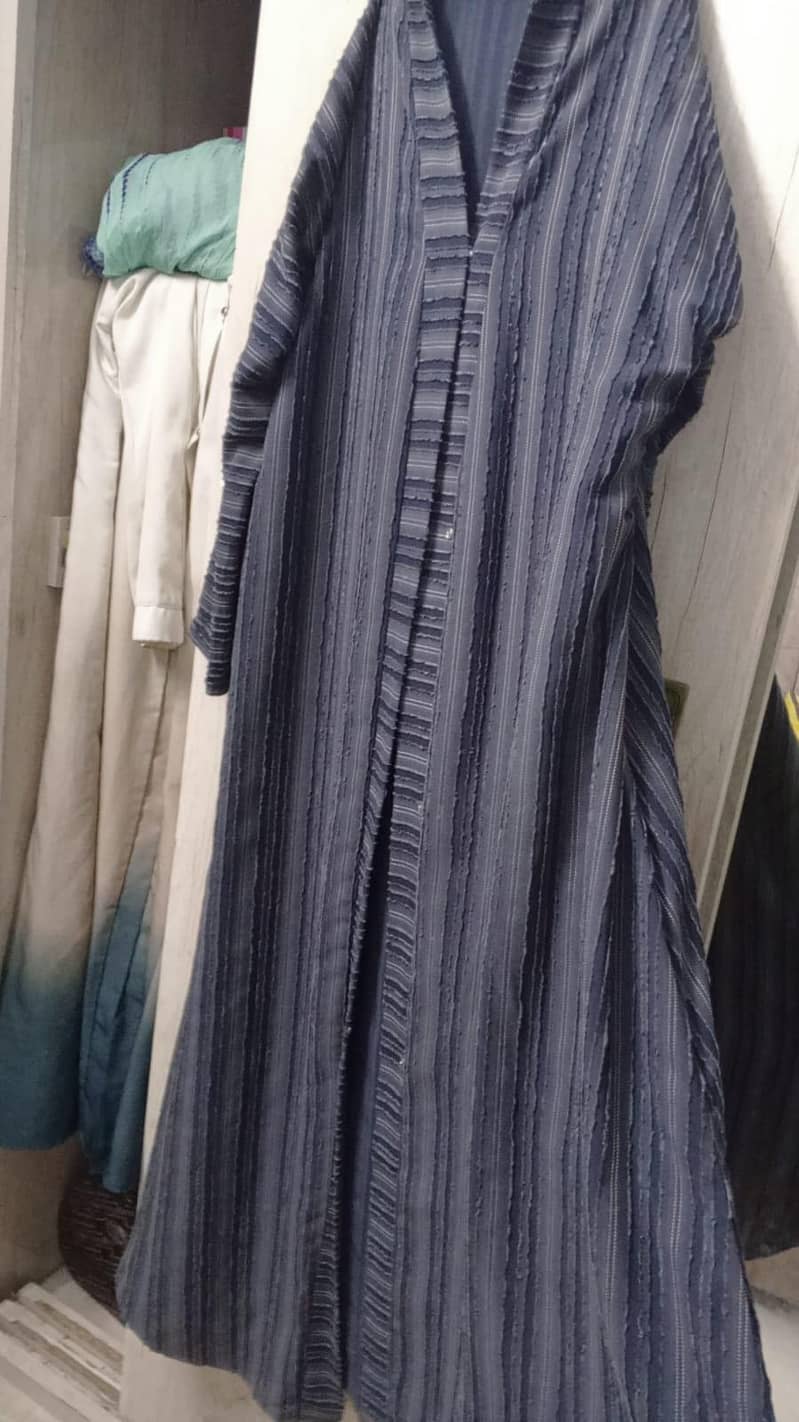 abayas 0