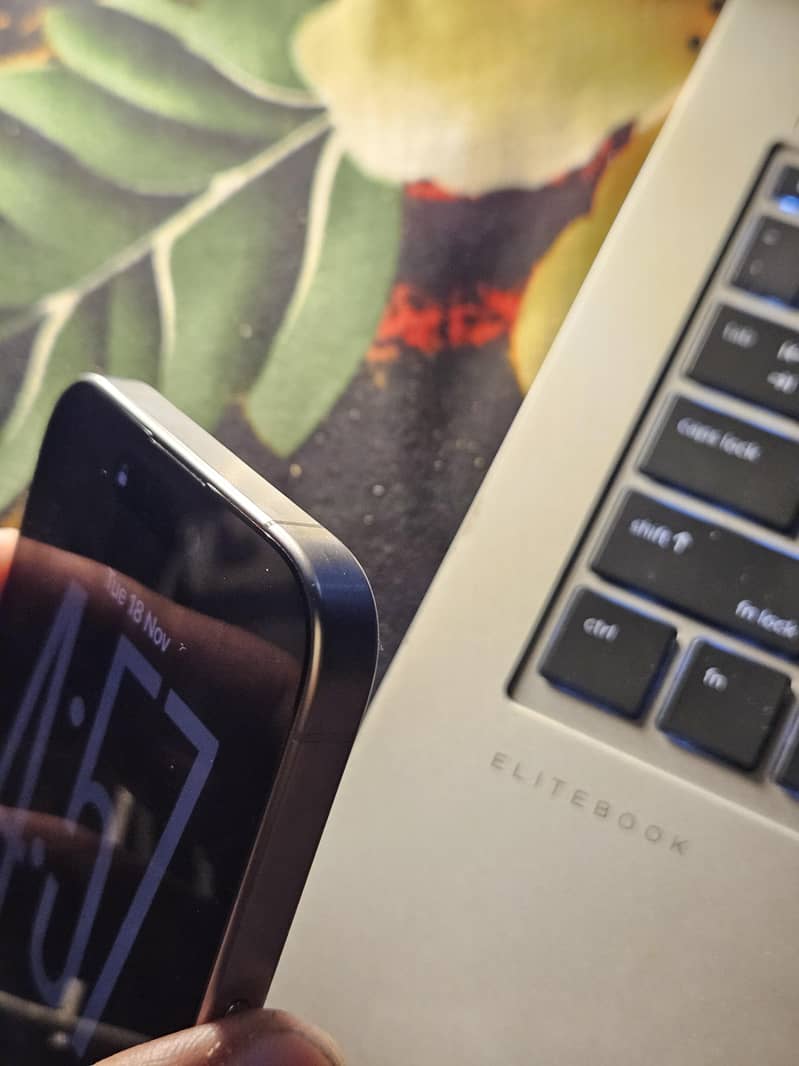 IPhone 16 Pro 1