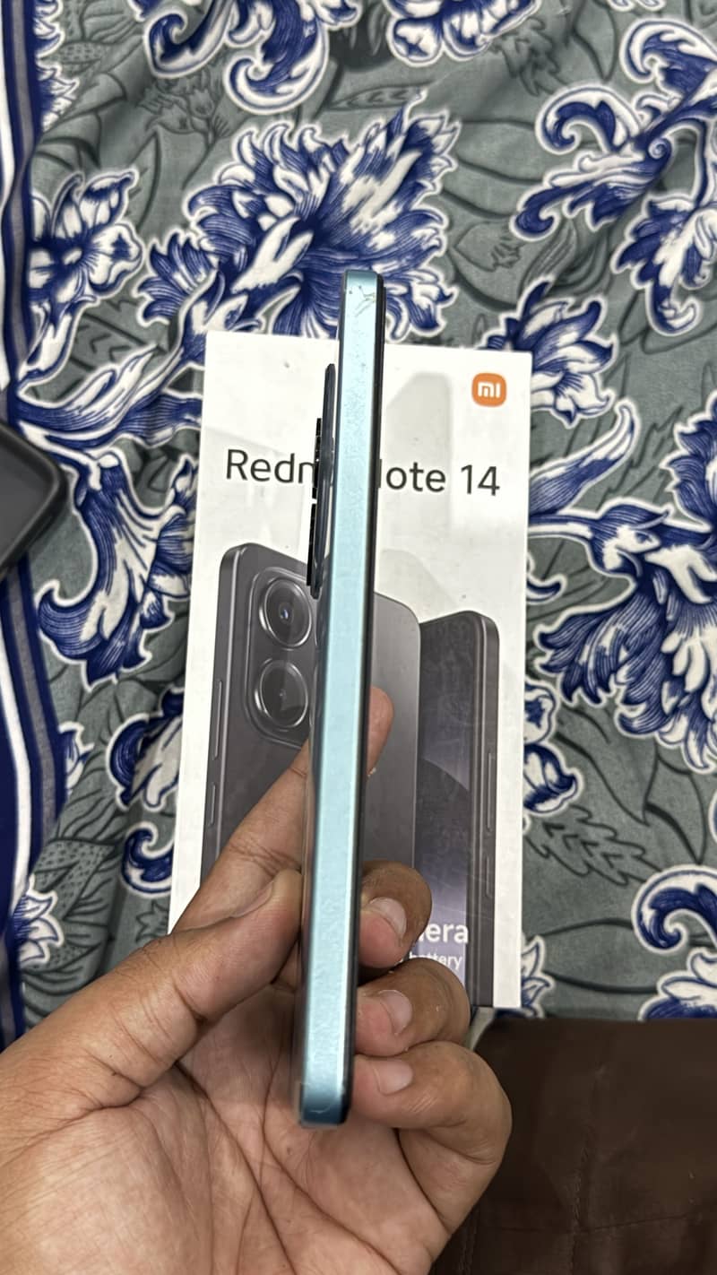 Xiaomi Redmi Note 14 3
