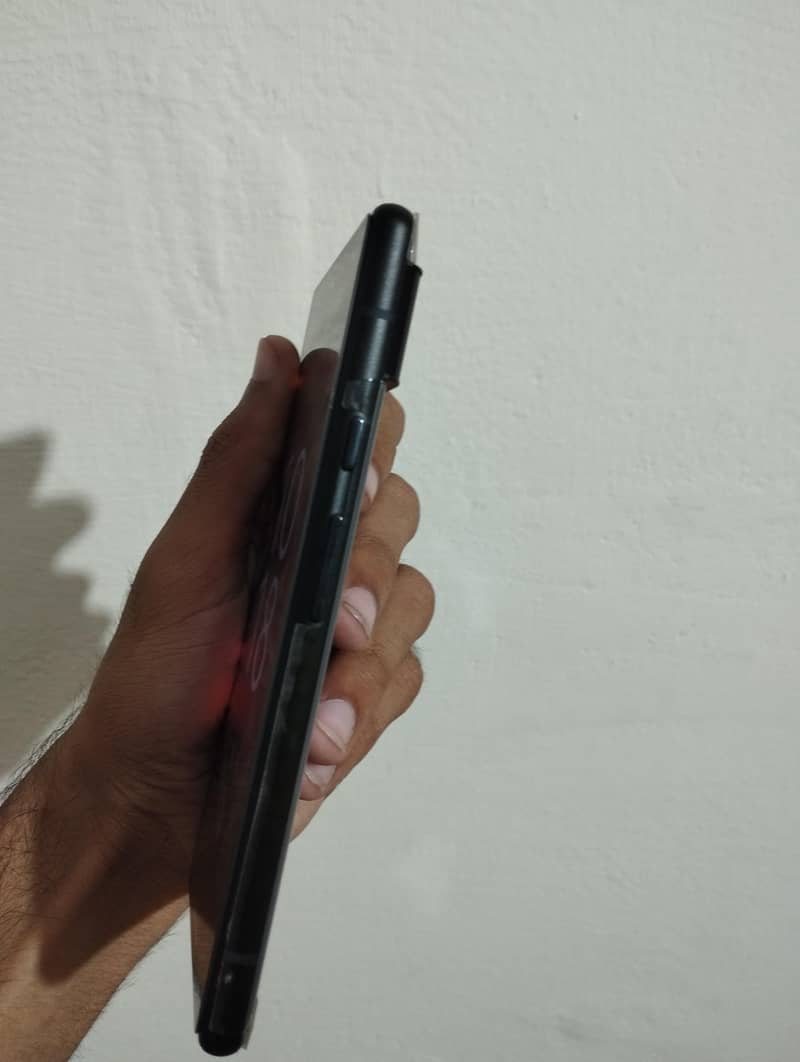 Google Pixel 6 4
