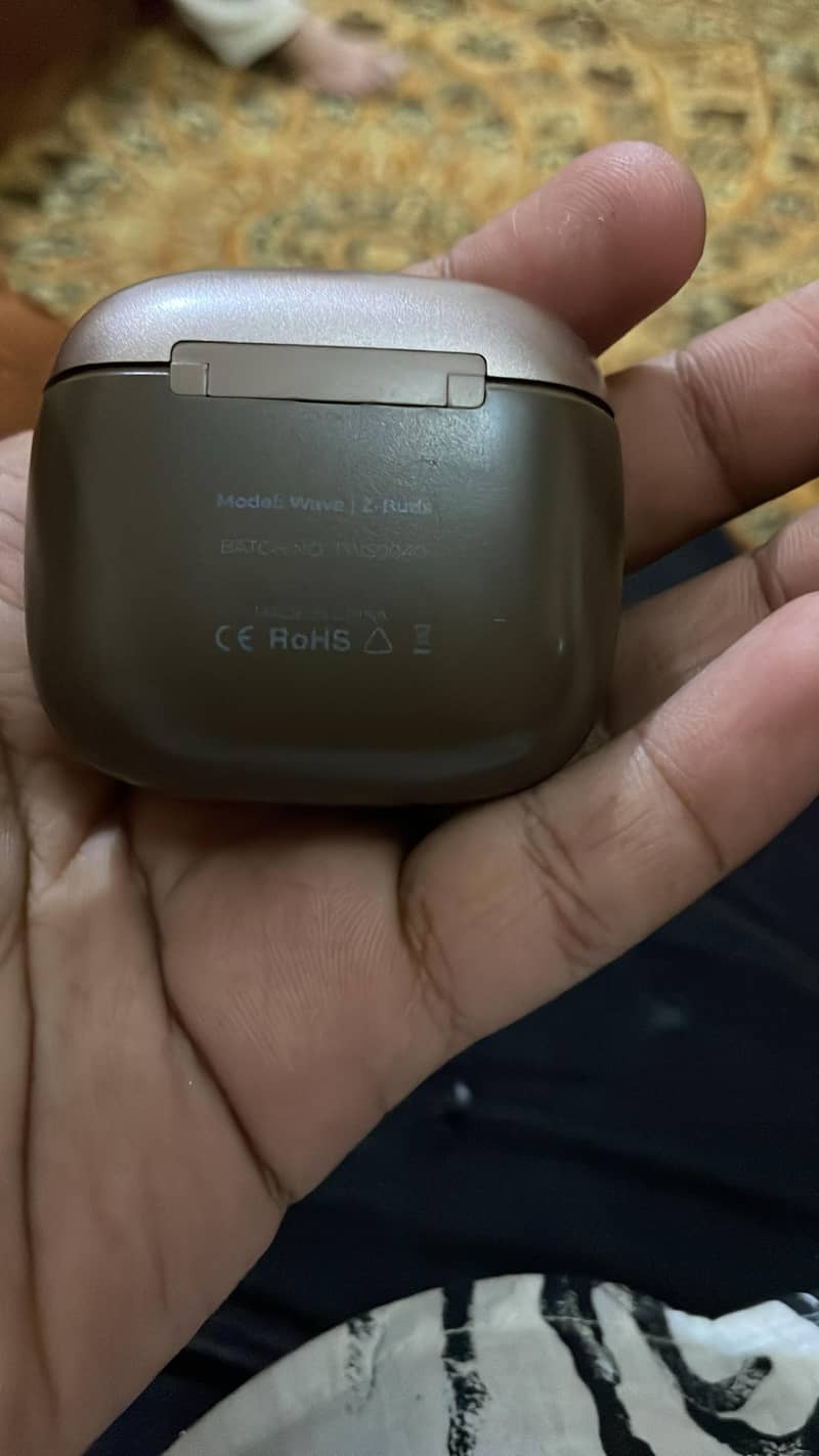 zero Earbuds 1