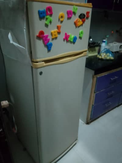 dawlence medium fridge