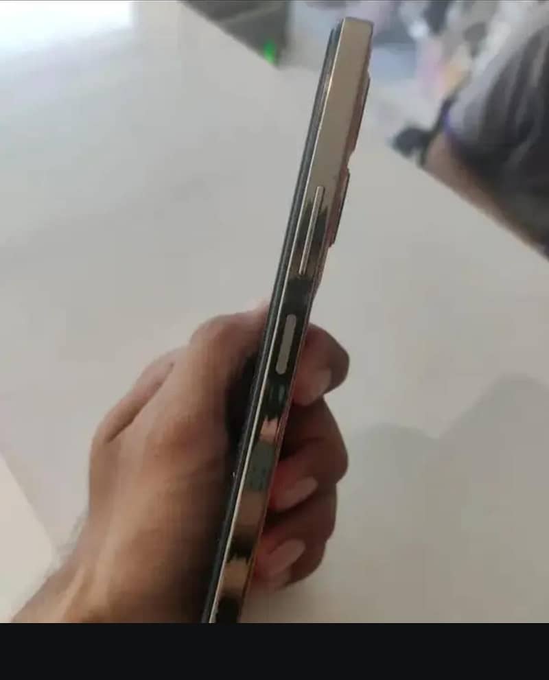 Infinix Note 30 6