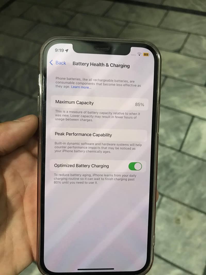 Apple iPhone 12 6
