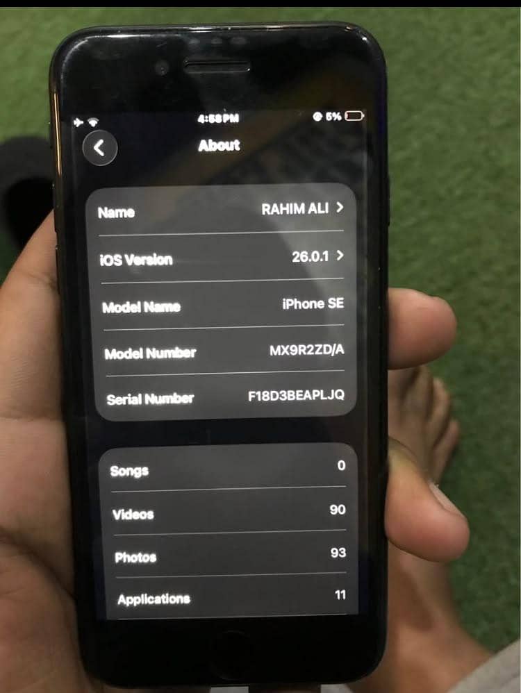 Apple iPhone SE 3