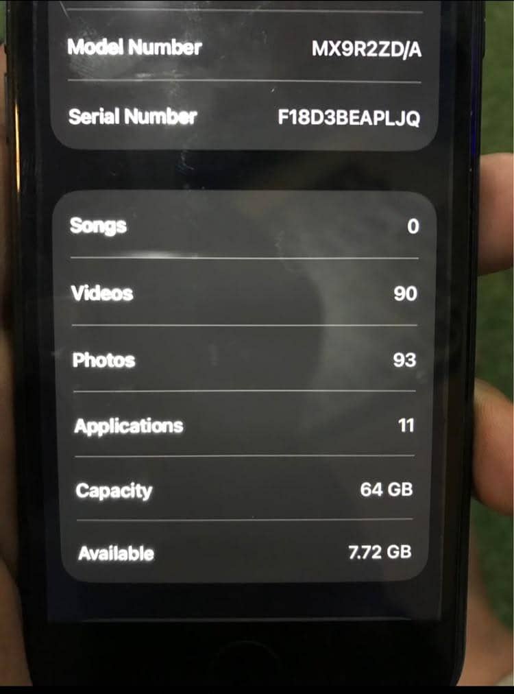Apple iPhone SE 4