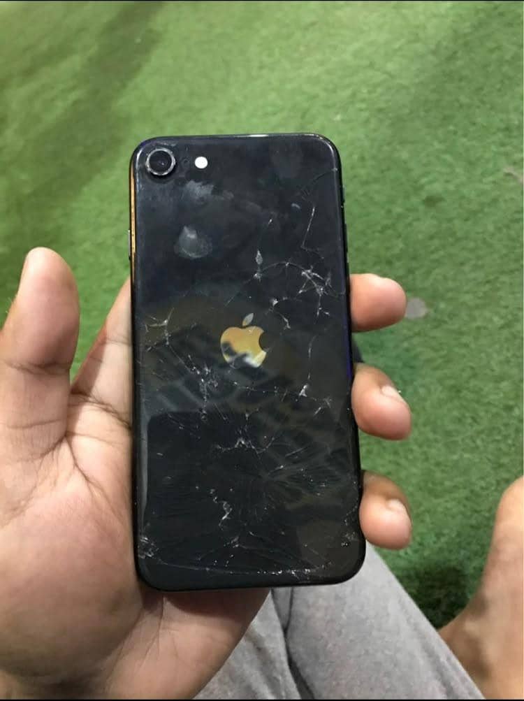 Apple iPhone SE 5