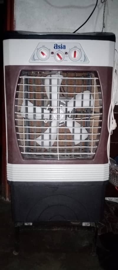 Fresh Air Cooler Bilkul new few hours use