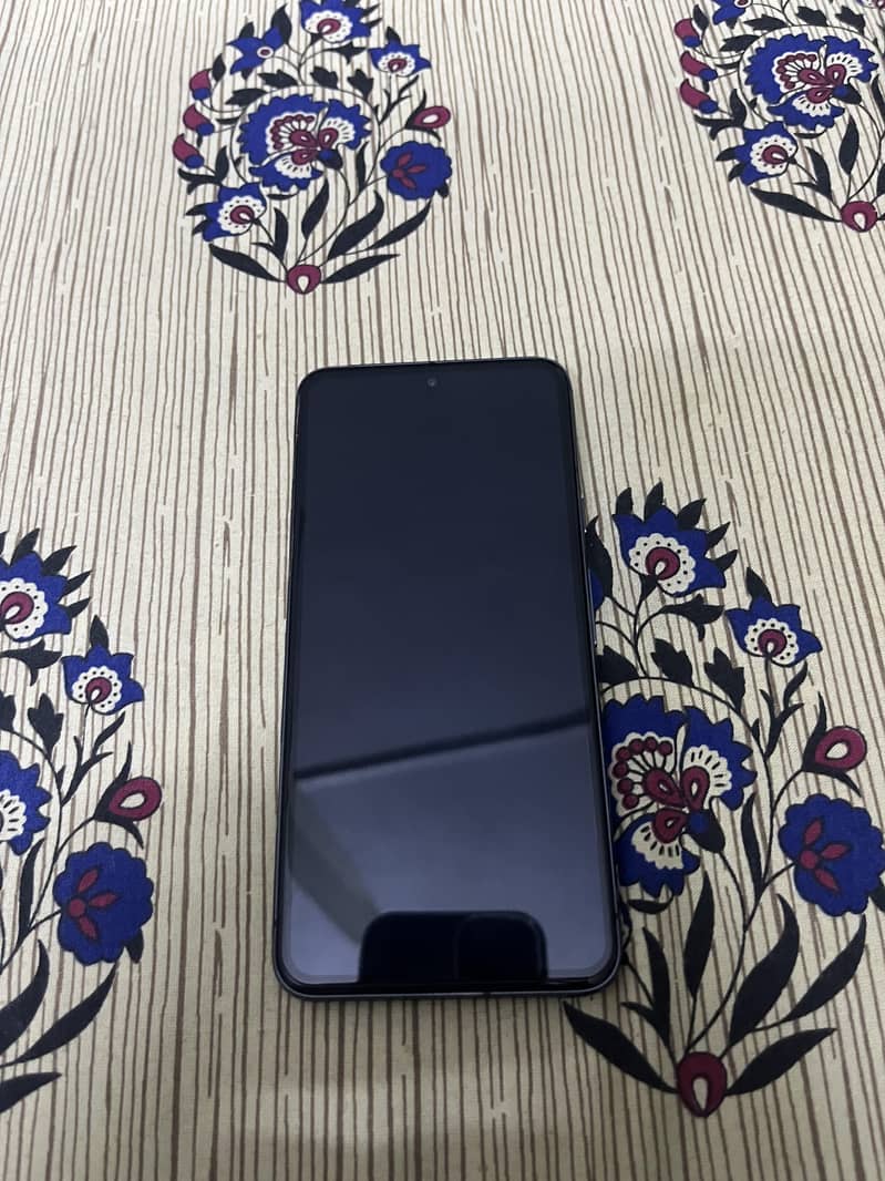 Google Pixel 8 4