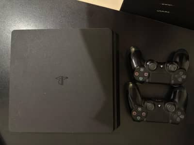 Play station 4(ps4)