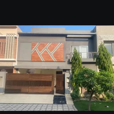 10 Marla House For Sale In Paragon City Lahore