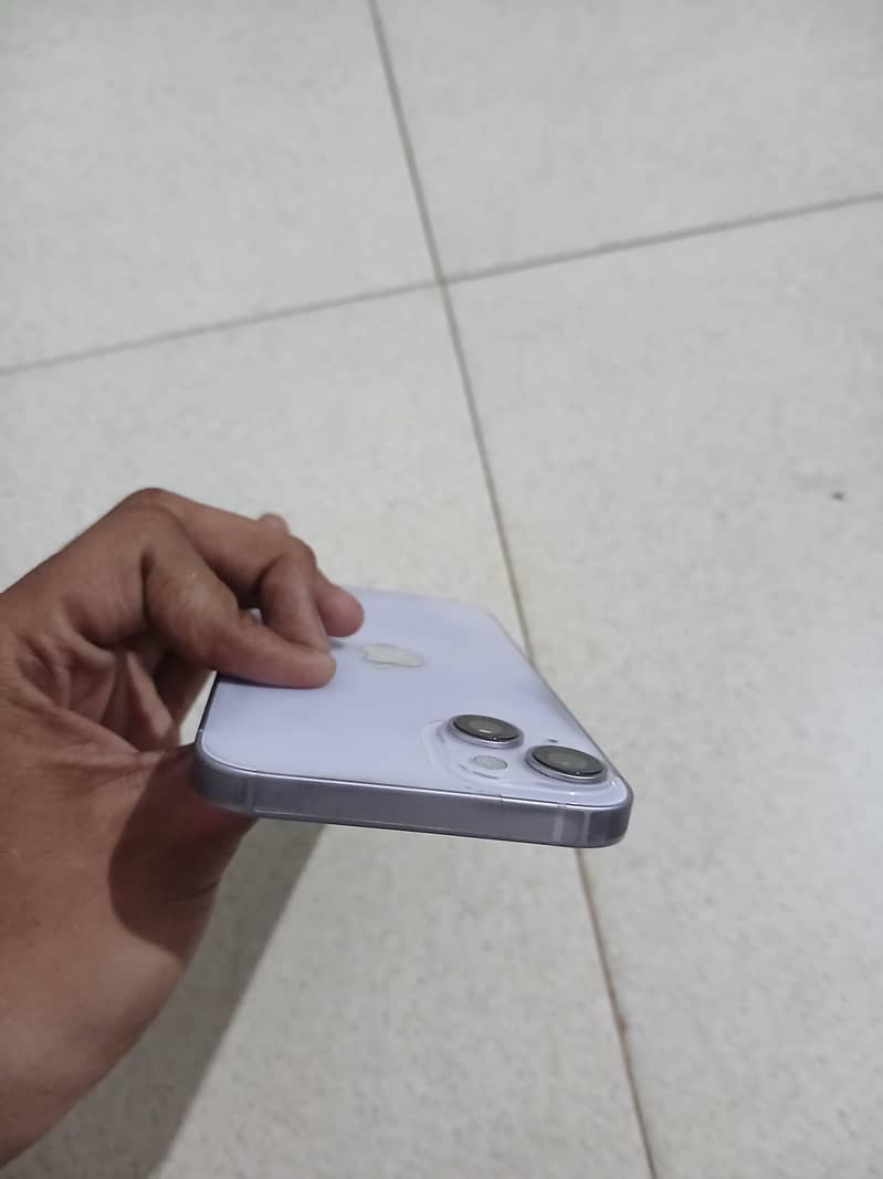 Apple iPhone 14 plus 3