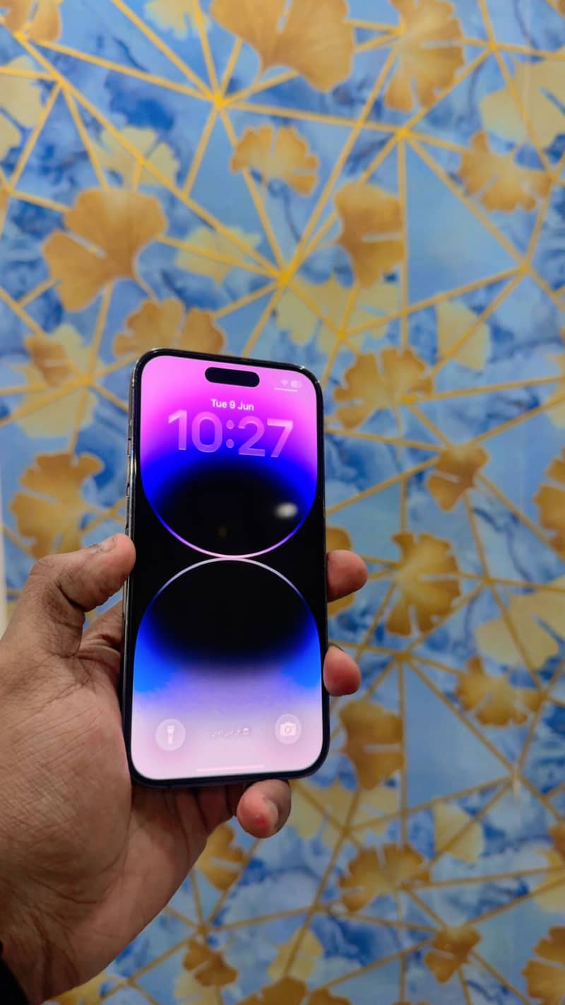 Apple iPhone 14 pro 0