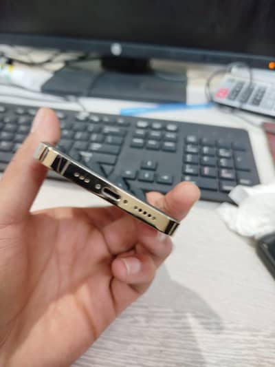 Apple iPhone 12 Pro