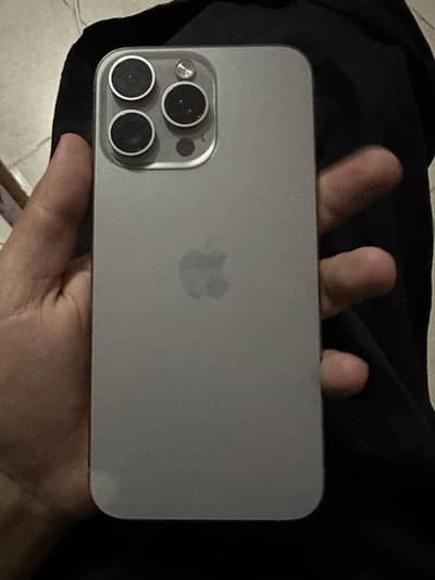 Apple iPhone 15 Pro Max